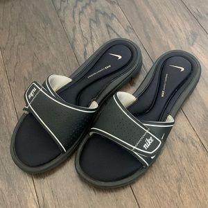 Nike Velcro Slides